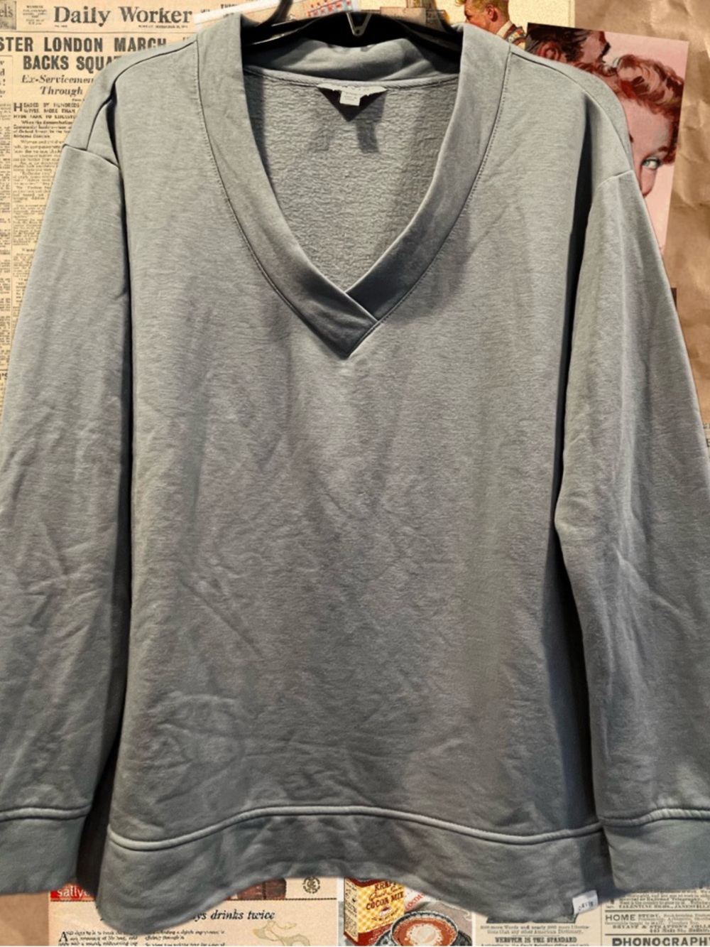 Orvis Women's Gray Blue V-Neck Pullover Over-Sized Sweatshirt Small